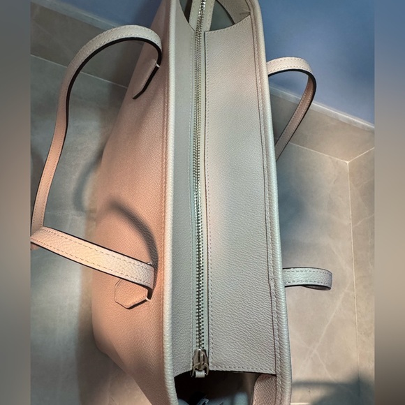 Kate Spade Lori Tote EUC - Picture 2 of 4